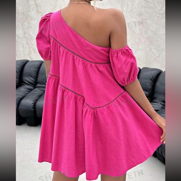 Asymmetrical Neck Puff Sleeve Smock Dress - Picture 3 of 4